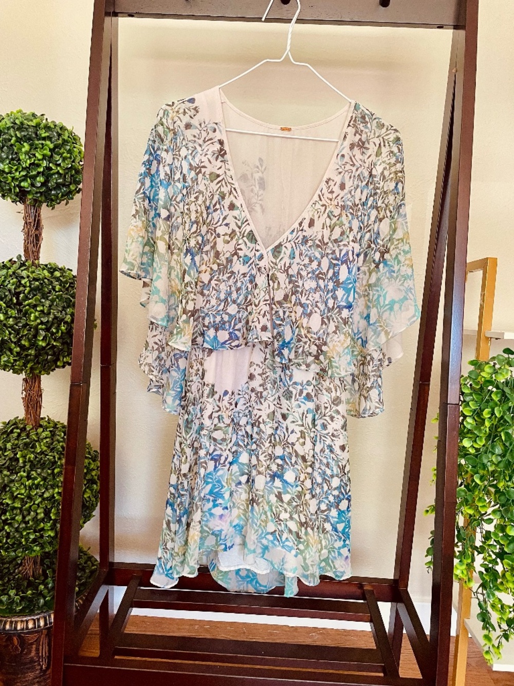 Dreamy chiffon mini dress- Free People